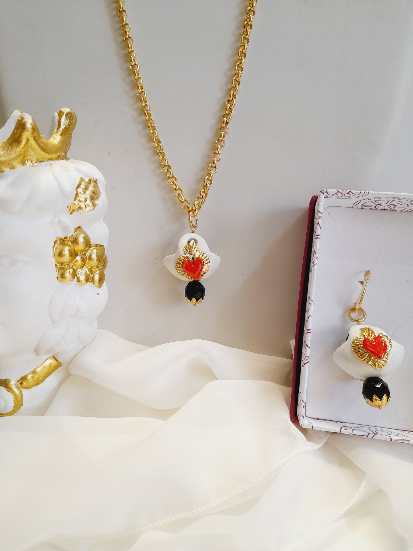 Collana coffa e sacro cuore