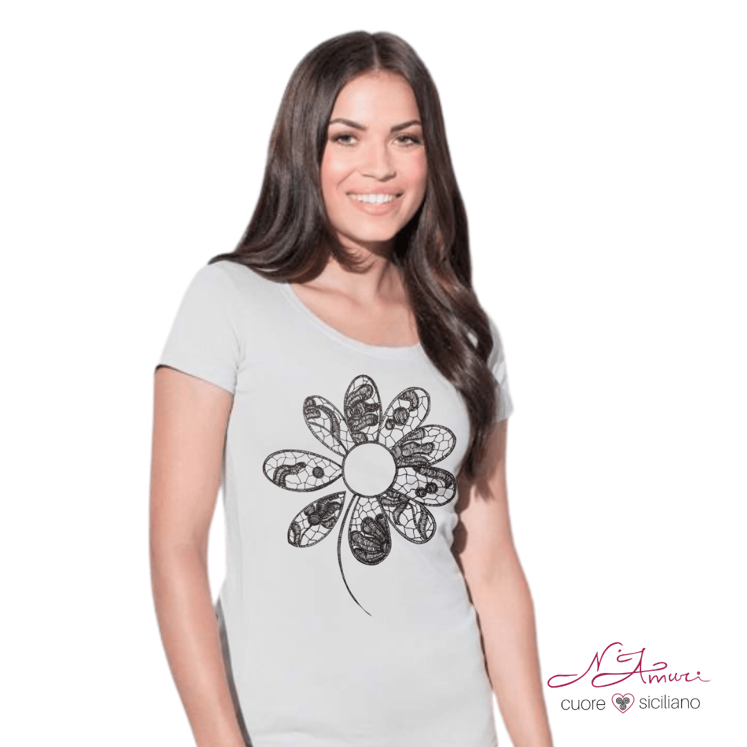 Maglia Stampata | Margherita "m'ama non m'ama", effetto Pizzo Nero