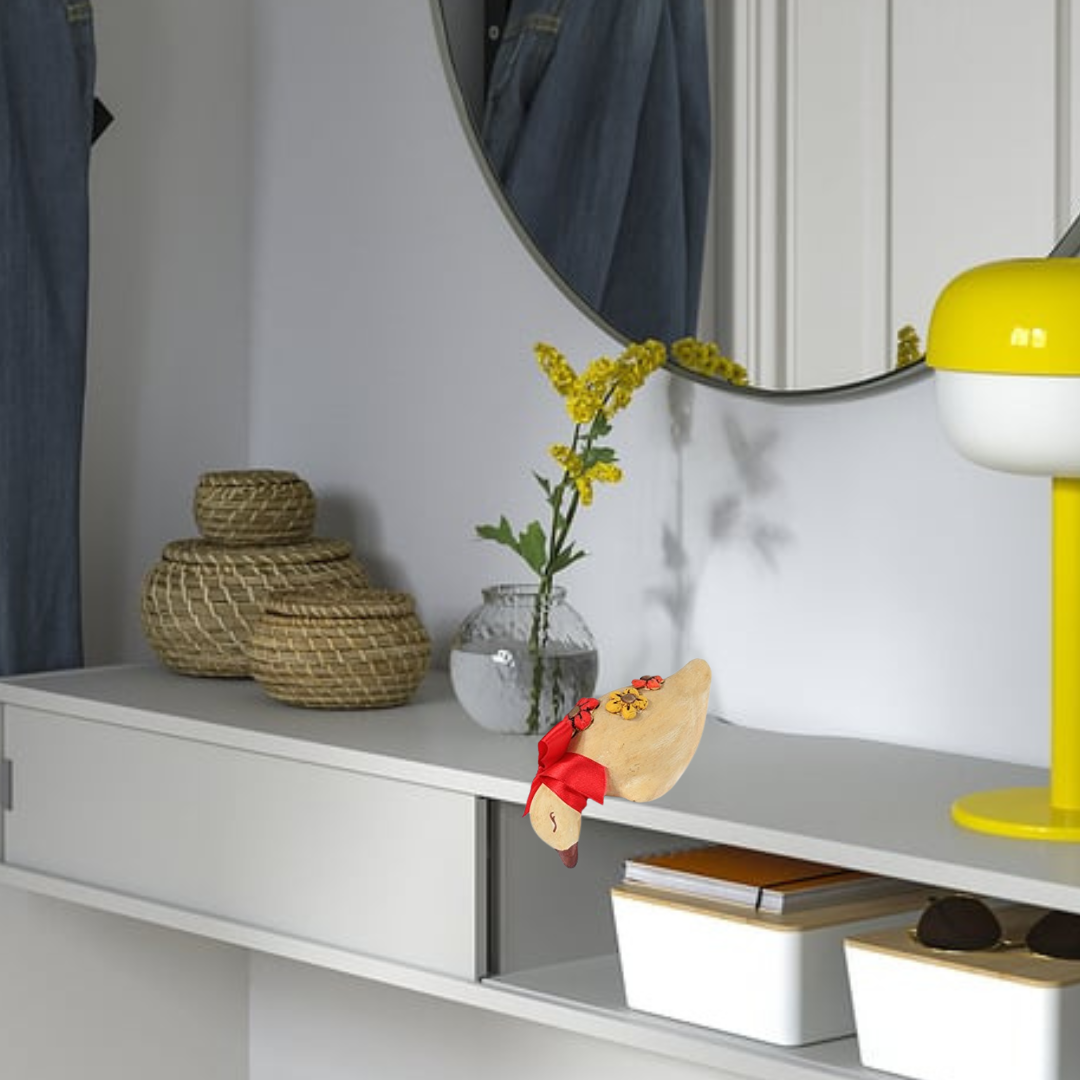 Papera testa in giu | fiori rossi