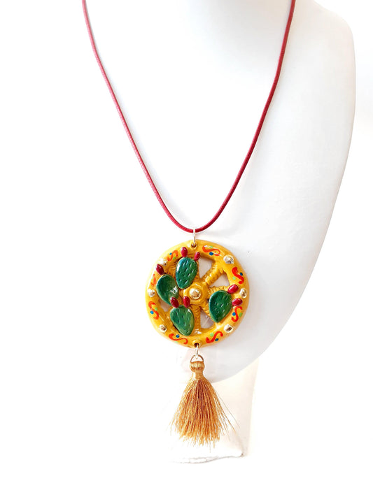 Collana Artigianale - Ciondolo Ruota di Carretto e Fico d'India